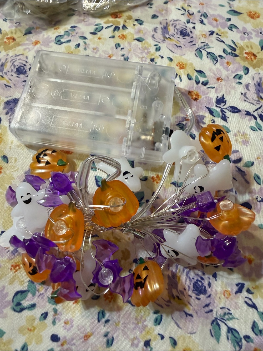 Mini Halloween Pumpkin, Ghost & Bat LED String Lights - - Picture 5 of 5